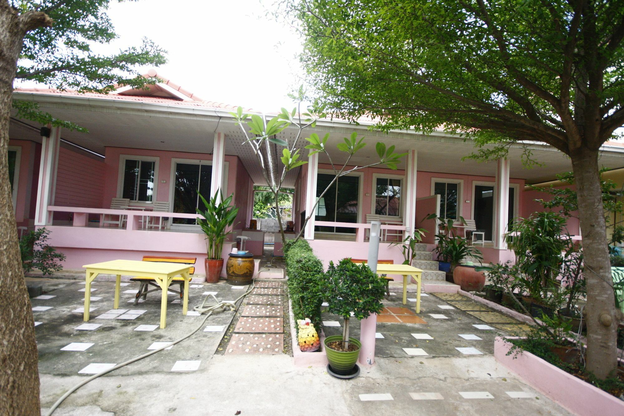 Insook Ko Larn Resort Ko Lan Exterior foto