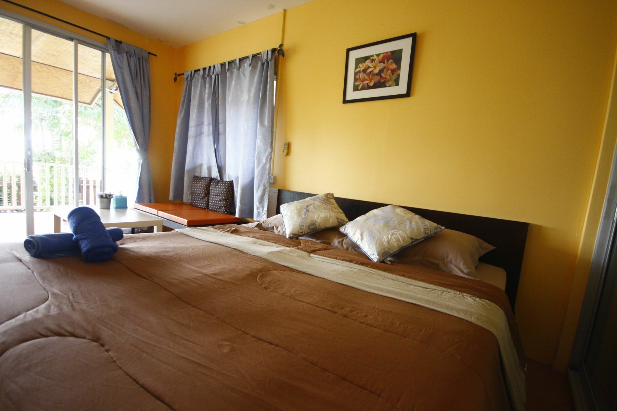 Insook Ko Larn Resort Ko Lan Exterior foto